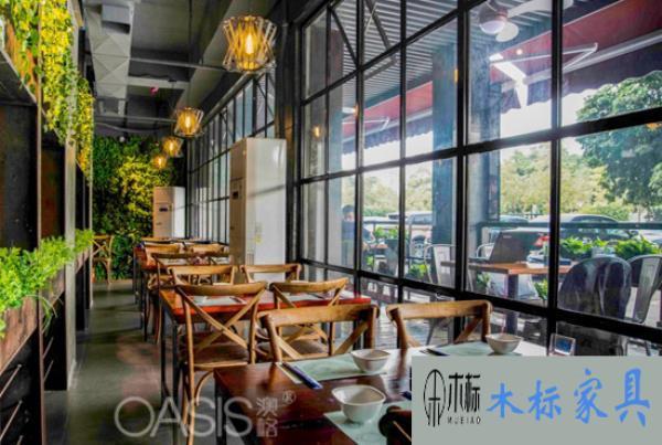 實木餐桌椅種類有哪些?桌椅定制廠家如何選? 實木餐桌椅種類有哪些?桌椅定制廠家如何選?
